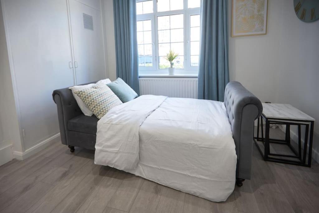Butterbridge Apartment Лондон Екстериор снимка